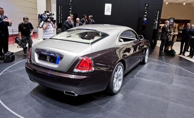 2014 Rolls-Royce Wraith 2dr Coupe - 20997011 - 34