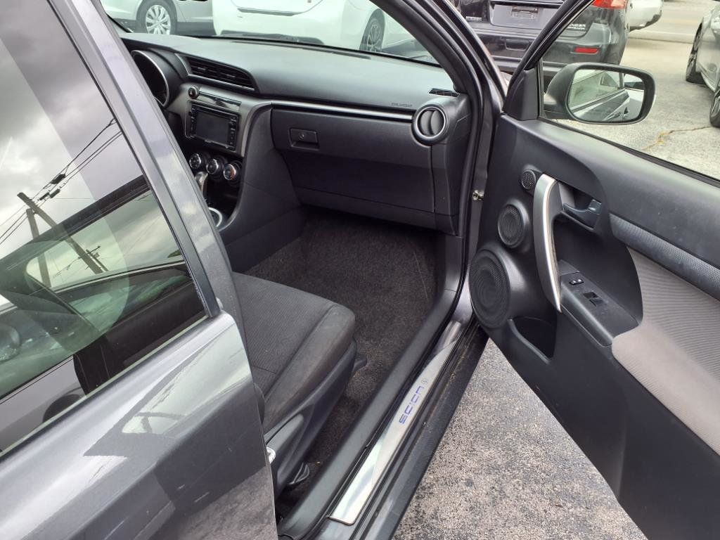 2014 Scion tC 2dr Hatchback Automatic Monogram - 22958590 - 18