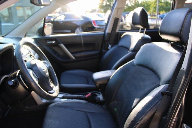 2014 Subaru Forester 2.0XT Premium photo 15