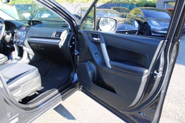 2014 Subaru Forester 2.0XT Premium photo 19