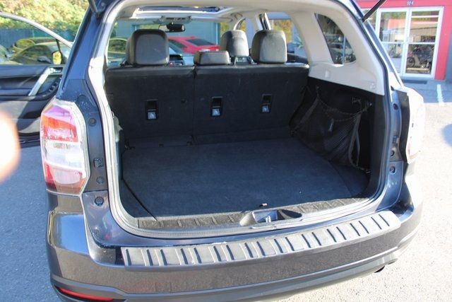 2014 Subaru Forester 2.0XT Premium photo 21