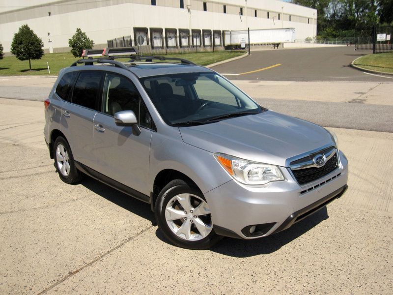 2014 Subaru Forester 2.5i Touring photo 2