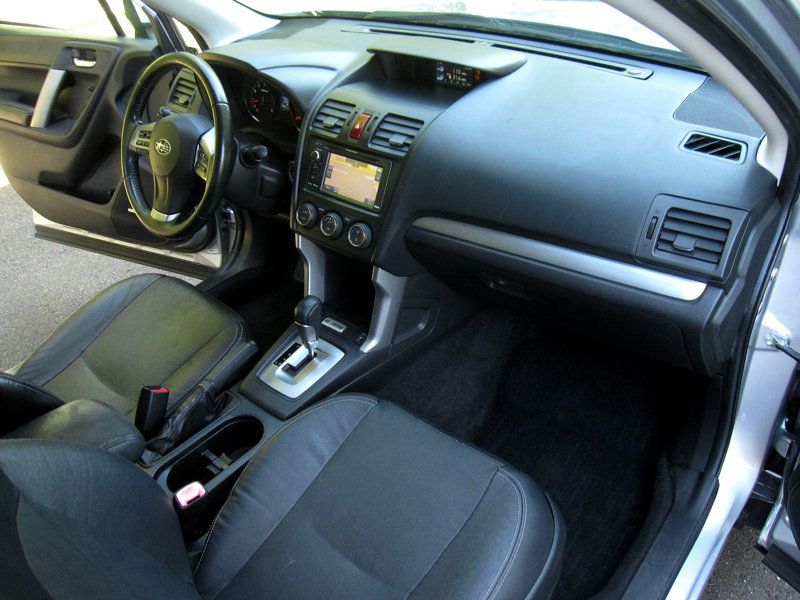 2014 Subaru Forester 2.5i Touring photo 24