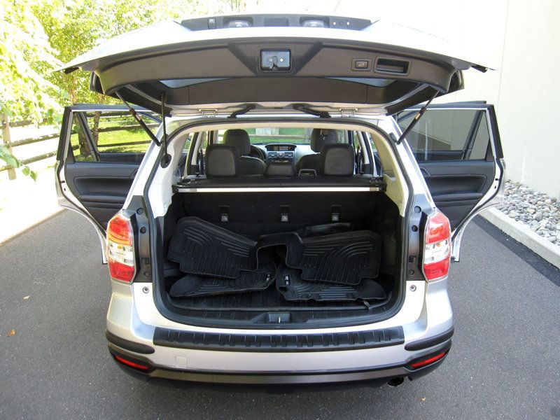 2014 Subaru Forester 2.5i Touring photo 30
