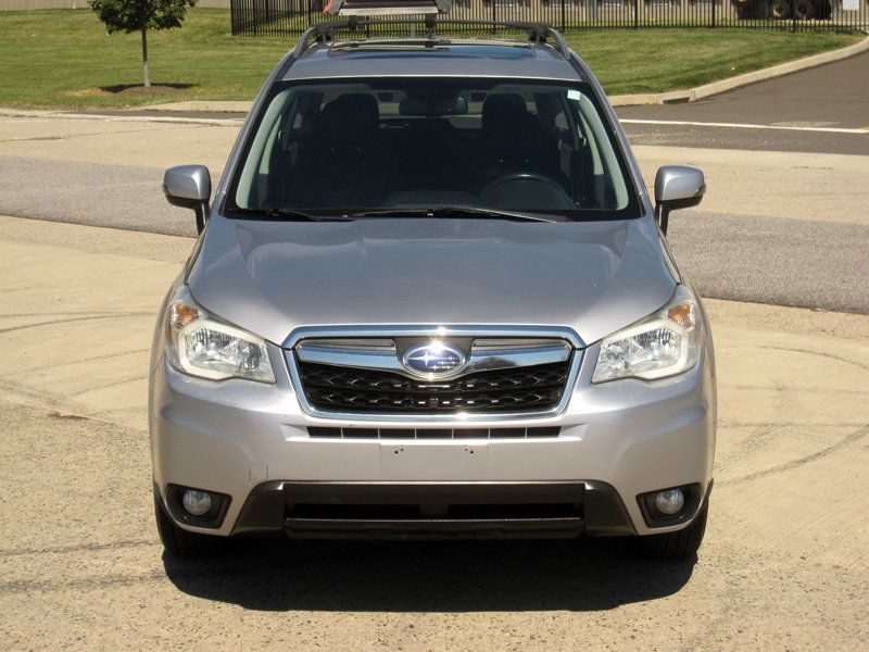 2014 Subaru Forester 2.5i Touring photo 5