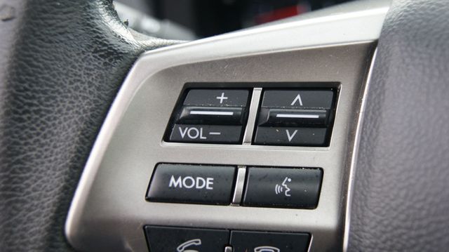 2014 Subaru Forester JUST SERVICED , VERY CLEAN INSIDE AND OUT  - 22801706 - 20