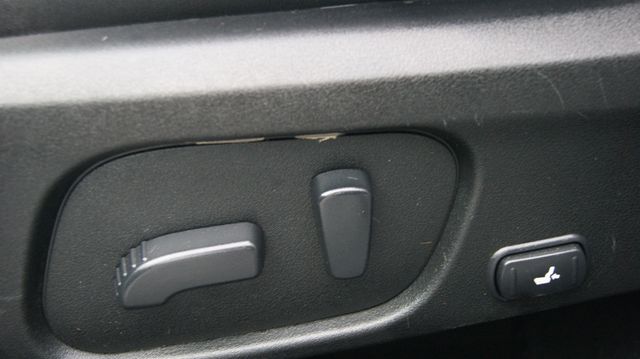 2014 Subaru Forester JUST SERVICED , VERY CLEAN INSIDE AND OUT  - 22801706 - 38