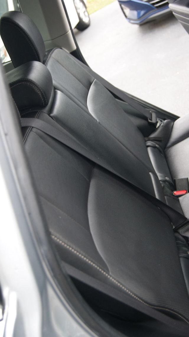 2014 Subaru Forester JUST SERVICED , VERY CLEAN INSIDE AND OUT  - 22801706 - 49