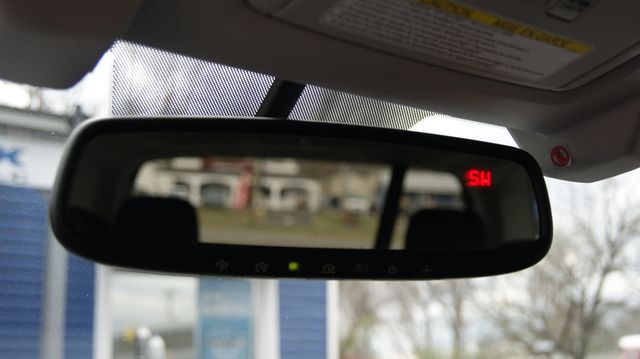 2014 Subaru Forester JUST SERVICED , VERY CLEAN INSIDE AND OUT  - 22801706 - 64