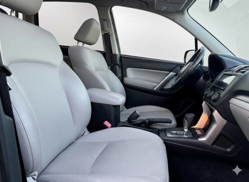 2014 Subaru Forester Well Maintained - X-Mode - All-Weather Confidence - 22923382 - 14