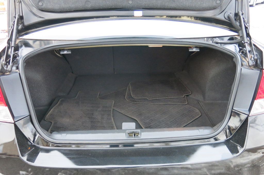 2014 Subaru Legacy 4dr Sedan H4 Automatic 2.5i Limited - 22967620 - 16