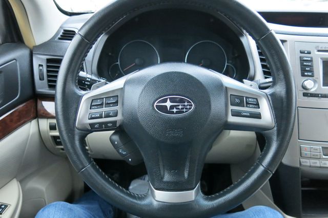 2014 Subaru Legacy 4dr Sedan H4 Automatic 2.5i Limited - 22967620 - 24