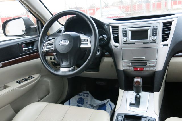 2014 Subaru Legacy 4dr Sedan H4 Automatic 2.5i Limited - 22967620 - 52