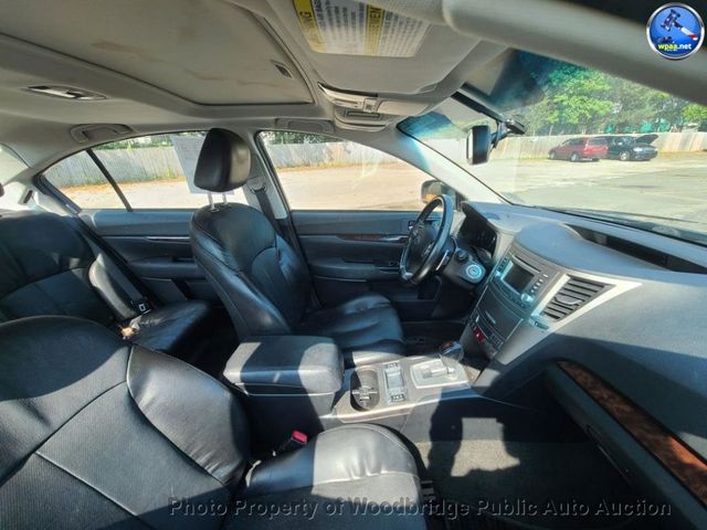 2014 Subaru Legacy 4dr Sedan H4 Automatic 2.5i Limited - 23061570 - 9