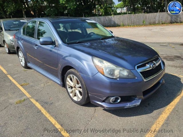 2014 Subaru Legacy 4dr Sedan H4 Automatic 2.5i Limited - 23061570 - 2