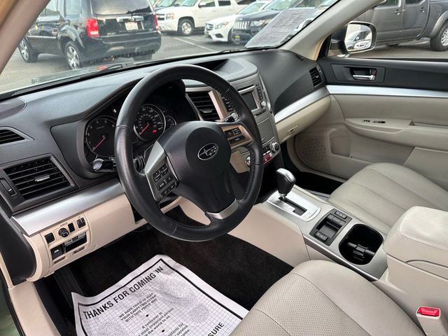 2014 Subaru Outback 2.5i Premium AWD 4dr Wagon CVT - 22979248 - 10