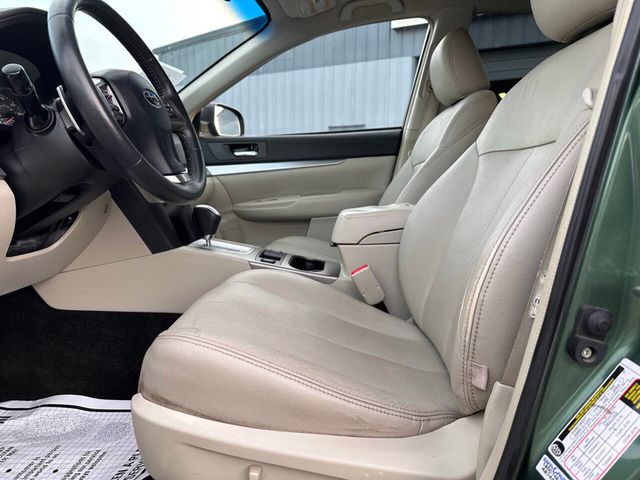 2014 Subaru Outback 2.5i Premium AWD 4dr Wagon CVT - 22979248 - 11