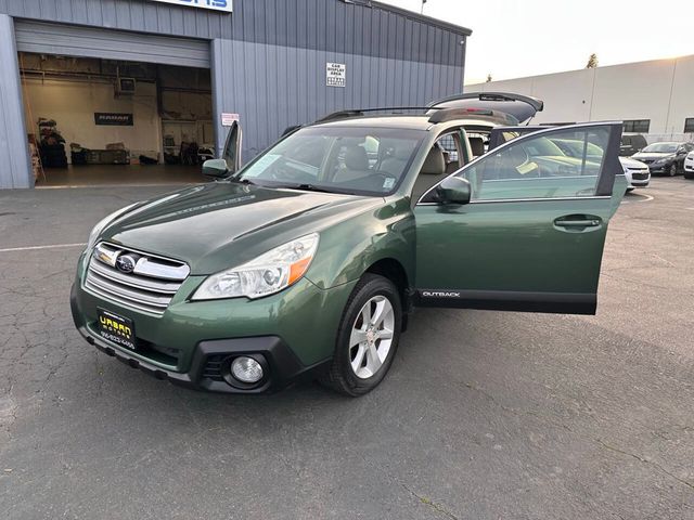 2014 Subaru Outback 2.5i Premium AWD 4dr Wagon CVT - 22979248 - 24