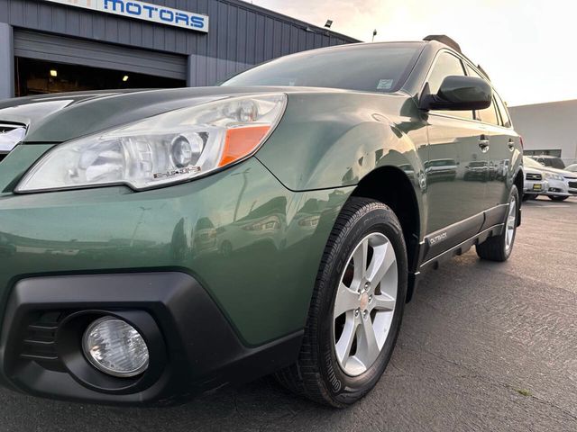 2014 Subaru Outback 2.5i Premium AWD 4dr Wagon CVT - 22979248 - 26