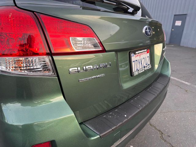 2014 Subaru Outback 2.5i Premium AWD 4dr Wagon CVT - 22979248 - 27
