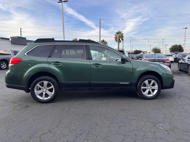 2014 Subaru Outback 2.5i Premium AWD 4dr Wagon CVT - 22979248 - 5