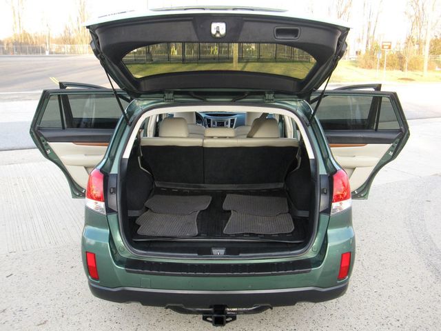 2014 Subaru Outback 4dr Wagon H4 Automatic 2.5i Limited PZEV - 22355331 - 28