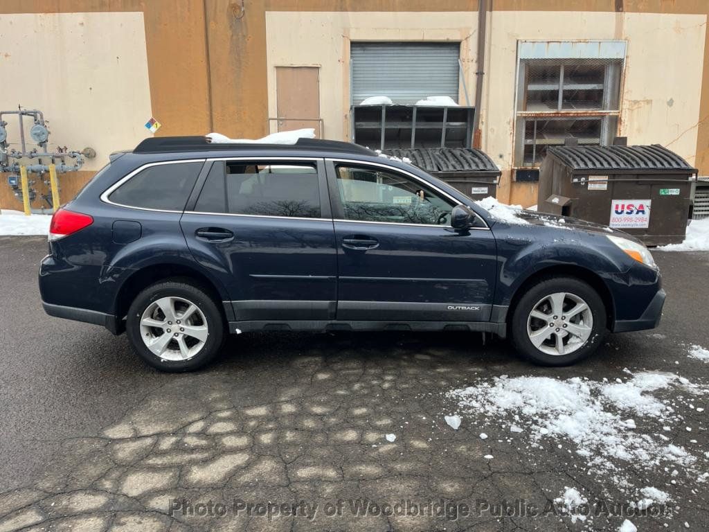 2014 Subaru Outback 4dr Wagon H4 Automatic 2.5i Premium - 22985809 | Video 1