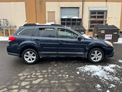 2014 Subaru Outback - 4S4BRBDC8E3208935