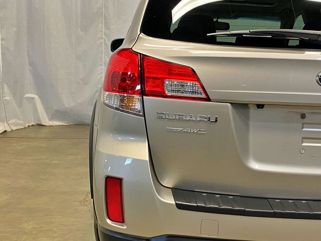 2014 Subaru Outback 4dr Wagon H4 Automatic 2.5i Premium - 23025082 - 5