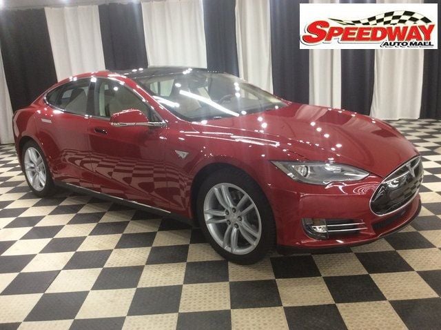 2014 Tesla Model S  - 22660805 - 0