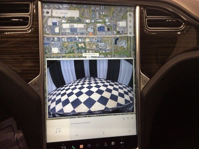 2014 Tesla Model S  - 22851826 - 14