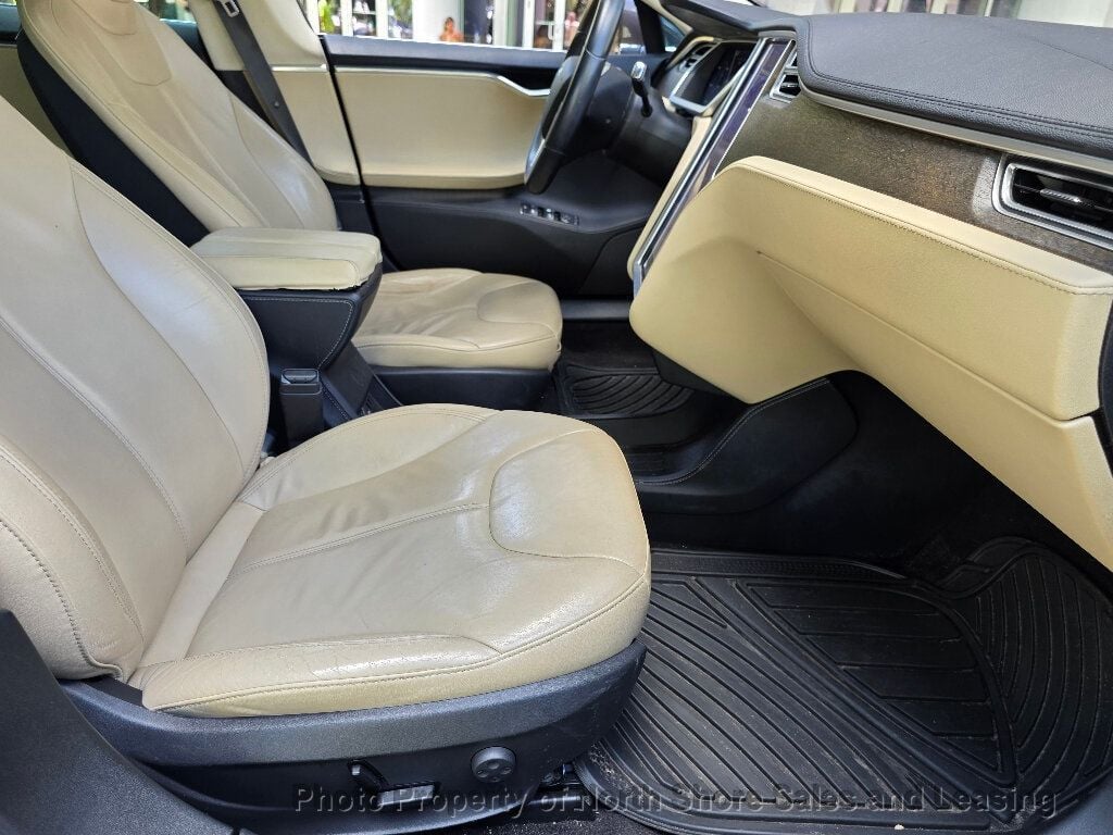 2014 Tesla Model S 85 photo 18