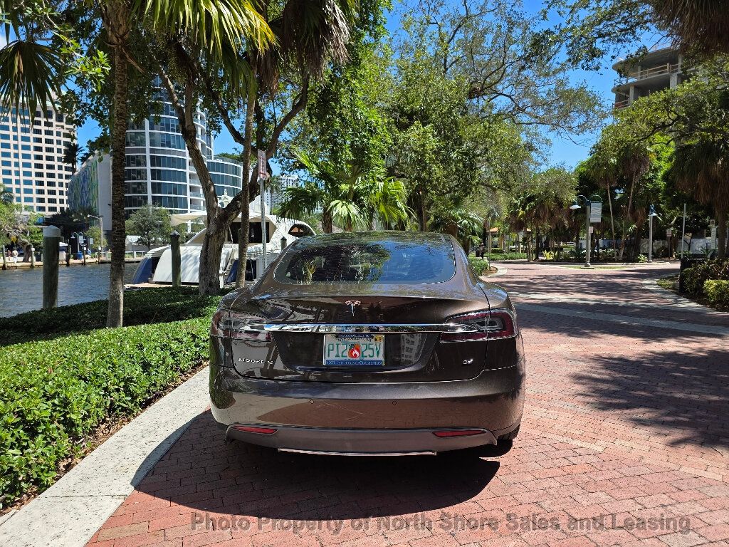 2014 Tesla Model S 85 photo 49