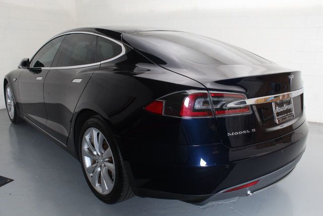 2014 Tesla Model S 4dr Sedan 85 kWh Battery - 20282375 - 11
