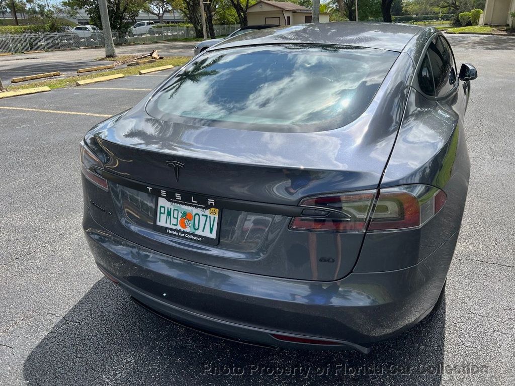 2014 Tesla Model S 60 Sedan Tech Package - 22246623 - 17