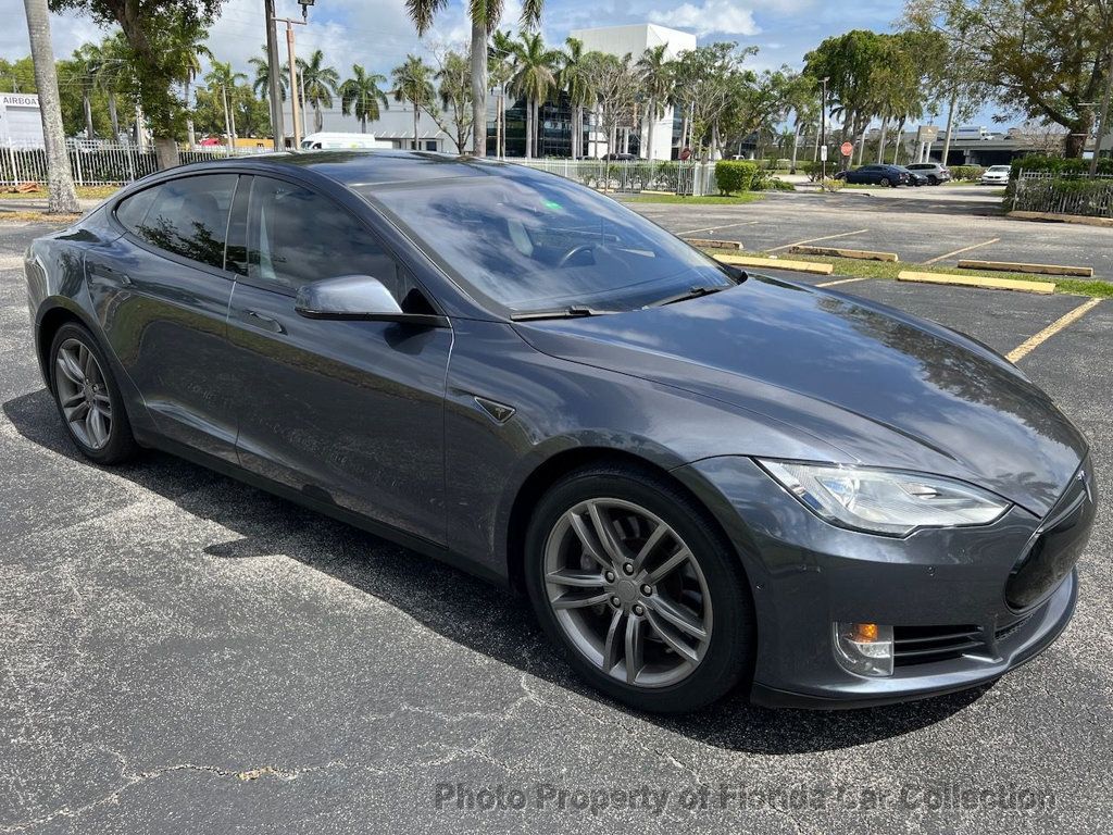 2014 Tesla Model S 60 Sedan Tech Package - 22246623 - 1
