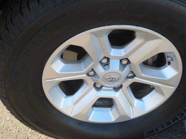 2014 Toyota 4Runner 2OWNER AZ 4RUNNER THIRD ROW SEAT EXTRA CLEAN SR5  - 22945329 - 12