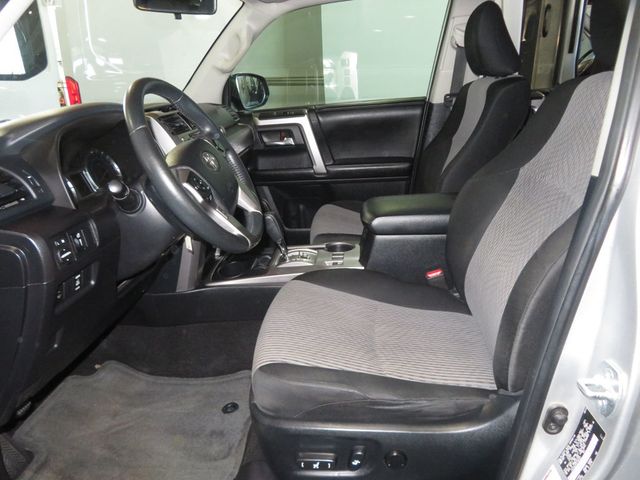 2014 Toyota 4Runner 2OWNER AZ 4RUNNER THIRD ROW SEAT EXTRA CLEAN SR5  - 22945329 - 16