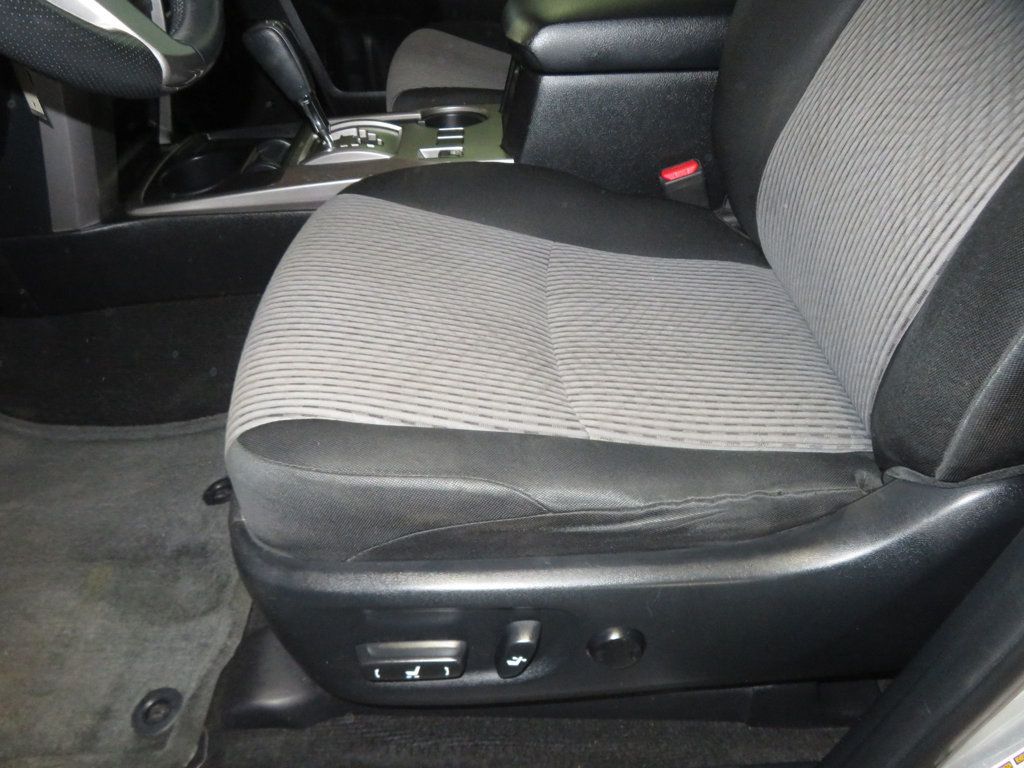 2014 Toyota 4Runner 2OWNER AZ 4RUNNER THIRD ROW SEAT EXTRA CLEAN SR5  - 22945329 - 18
