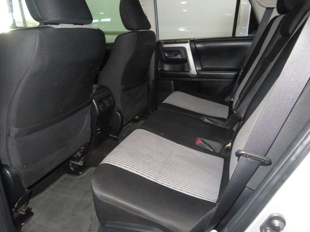 2014 Toyota 4Runner 2OWNER AZ 4RUNNER THIRD ROW SEAT EXTRA CLEAN SR5  - 22945329 - 22