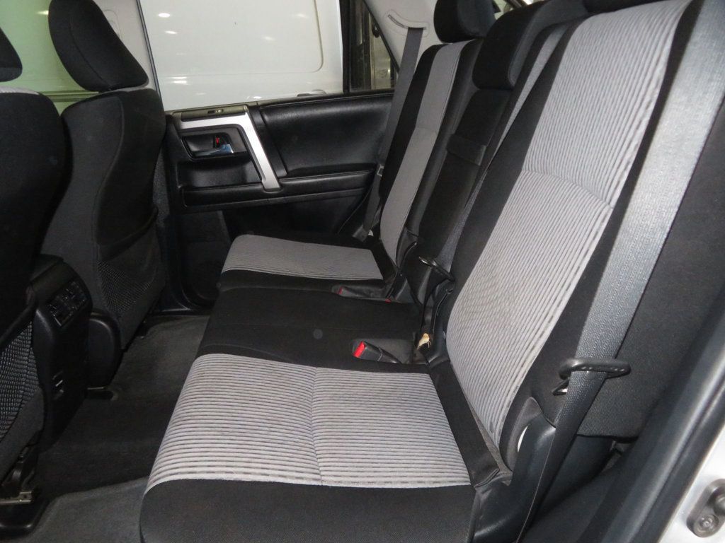 2014 Toyota 4Runner 2OWNER AZ 4RUNNER THIRD ROW SEAT EXTRA CLEAN SR5  - 22945329 - 24