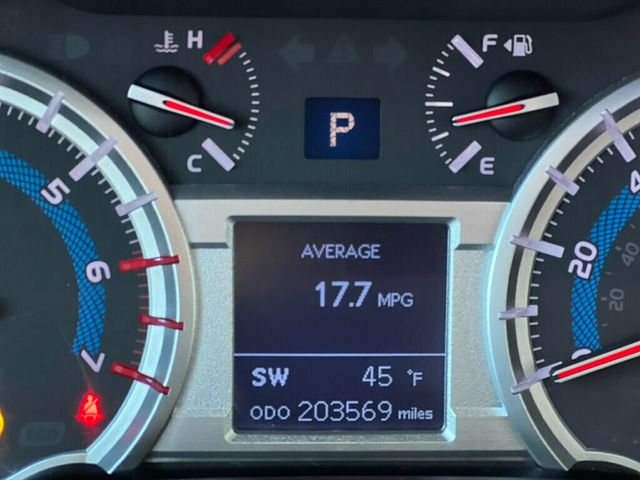 2014 Toyota 4Runner 4WD 4dr V6 SR5 - 22990494 - 17