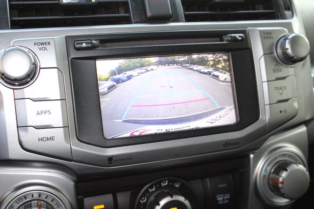 2014 Toyota 4Runner SR5 photo 15