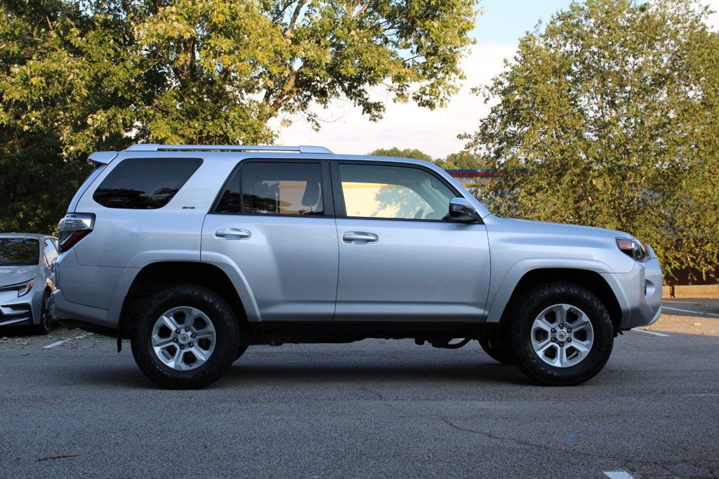 2014 Toyota 4Runner SR5 photo 5