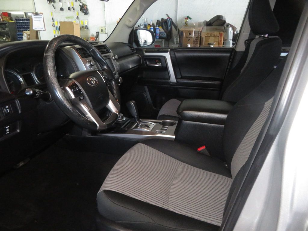 2014 Toyota 4Runner ARIZONA 1 OWNER SR5 4RUNNER LOW LOW MILES EXTAR CLEAN 4X4  - 22987761 - 17