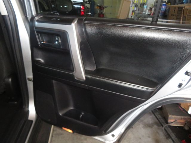 2014 Toyota 4Runner ARIZONA 1 OWNER SR5 4RUNNER LOW LOW MILES EXTAR CLEAN 4X4  - 22987761 - 25