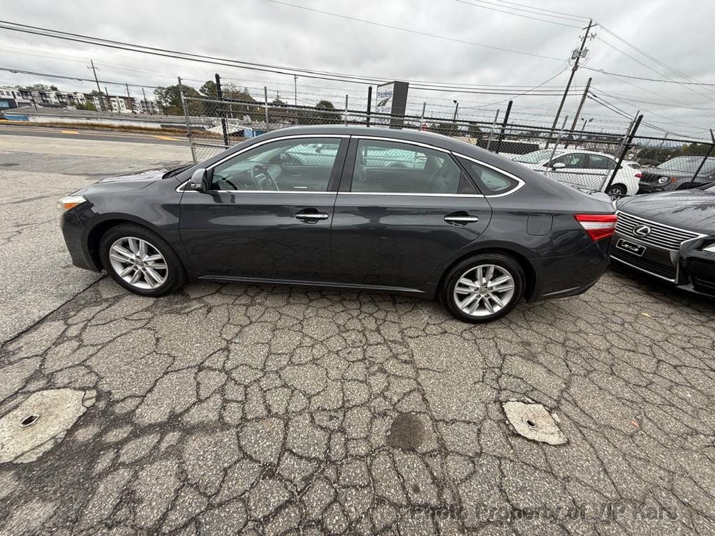 2014 Toyota Avalon 4dr Sedan XLE Premium - 22937915 - 9