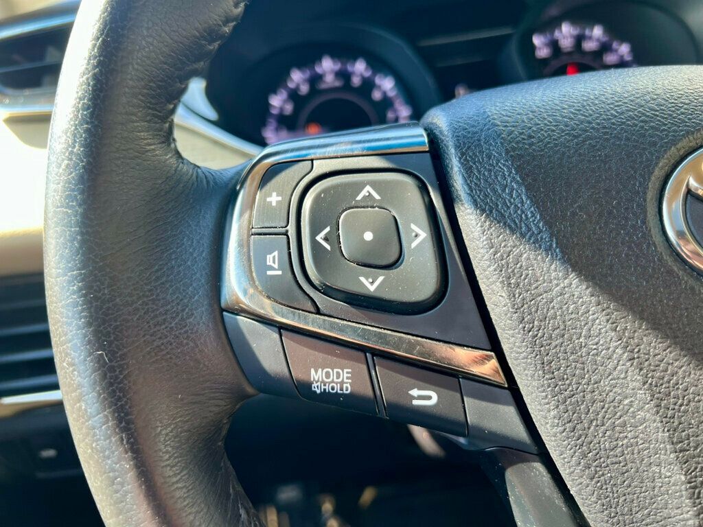 2014 Toyota Avalon Base - 22999259 - 17