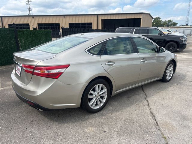 2014 Toyota Avalon XLE - 23072795 - 3