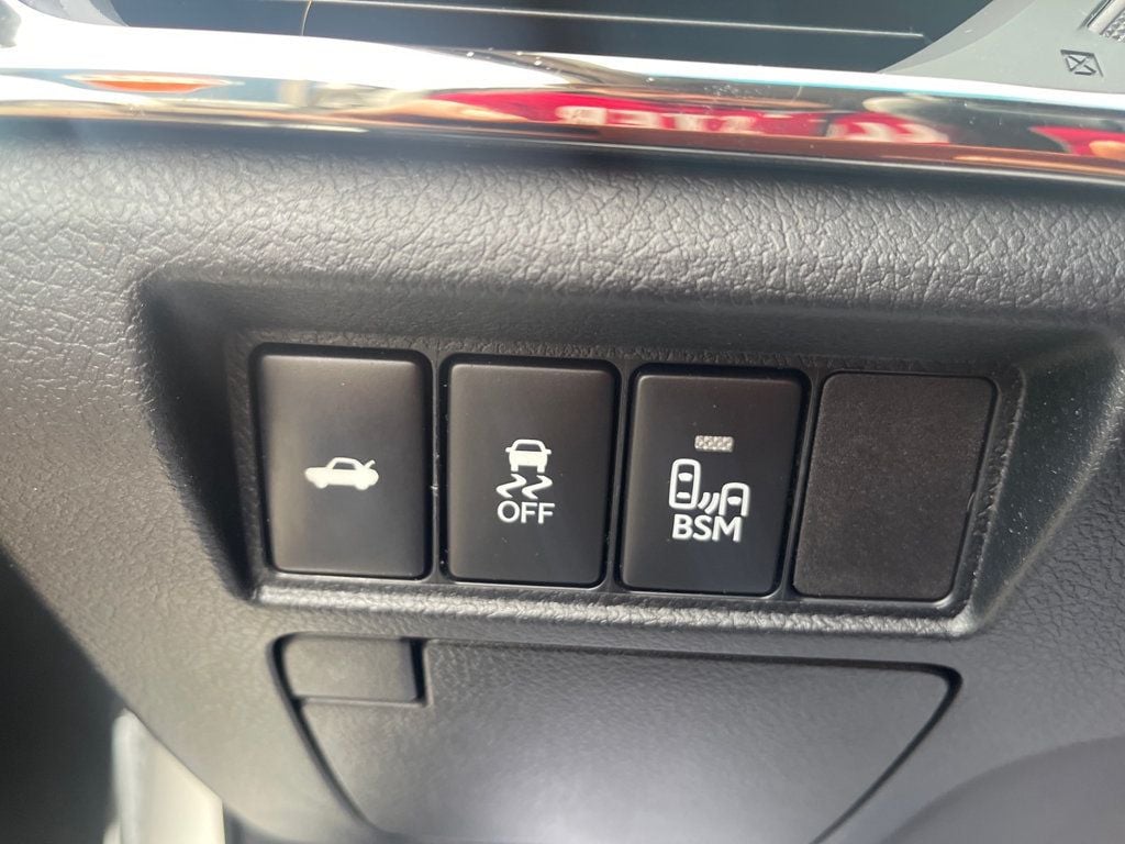 2014 Toyota Avalon Hybrid 4dr Sedan XLE Touring - 22999241 - 14